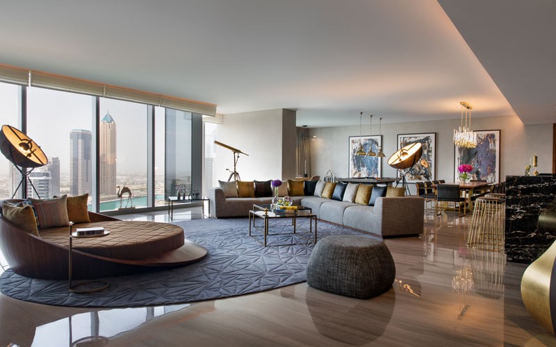 Renaissance Downtown Hotel