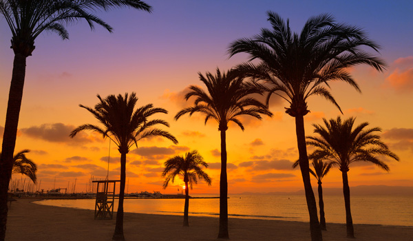 Mallorca-El-Arenal-Beach-ajoure-travel