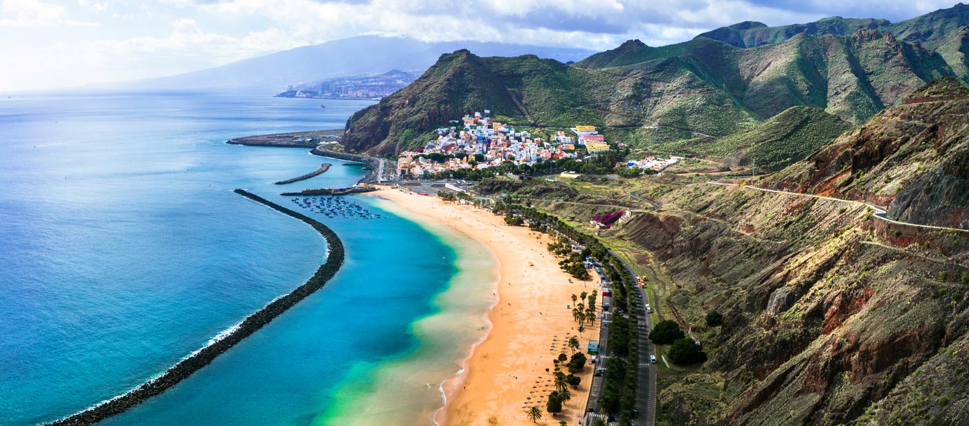 Fantastische Buchten, üppige Vegetation und der höchste Berg Spaniens - Teneriffa hat für jeden Urlauber das Passende.