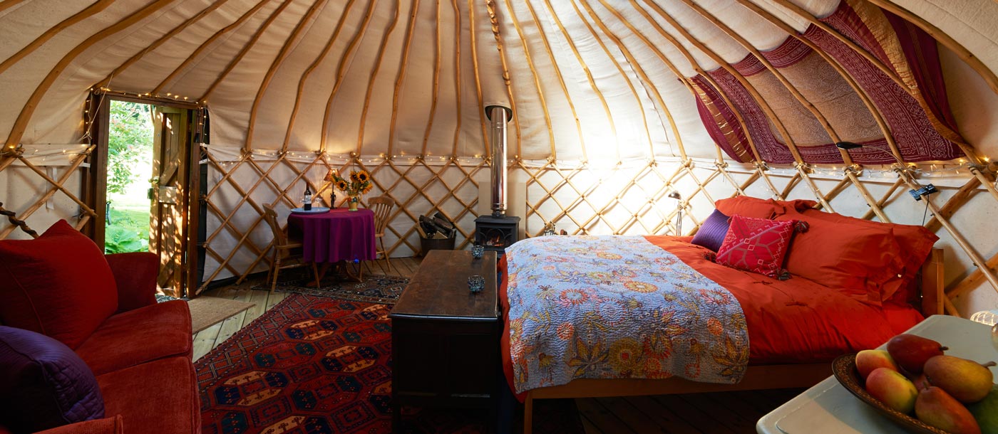 Glamping: So wird Campen glamourös