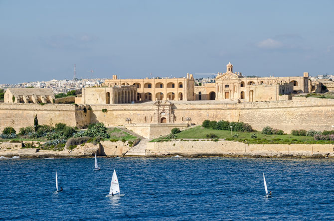 Fort Manoel