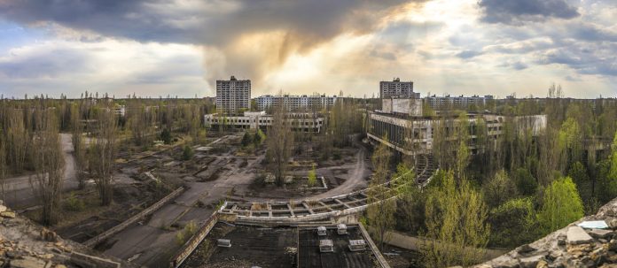 AdobeStock_87097717---enolabrain Reise nach Tschernobyl