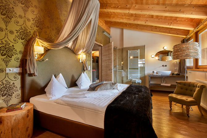 Dolomit Homes & Hotel