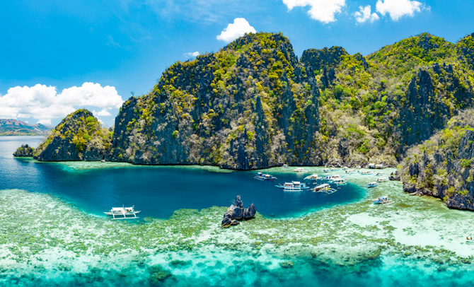 Blick auf das Limestone Cliff von Palawan